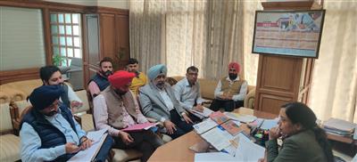 Dr. Baljit Kaur instructed department officials to implement welfare schemes on time after discussing various issues